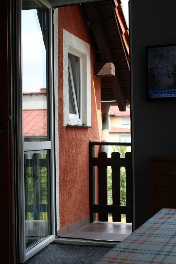 Noclegi16 Bed and breakfast