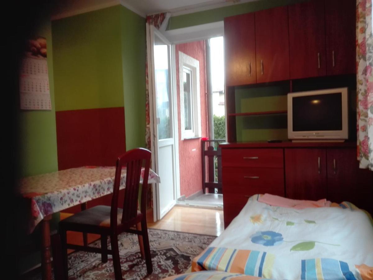 Noclegi16 Bed and breakfast